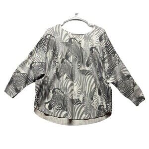 Sioni Sweater Women’s Size XL Zebra Gray Pullover Soft Cozy Knit Dolman Sleeve